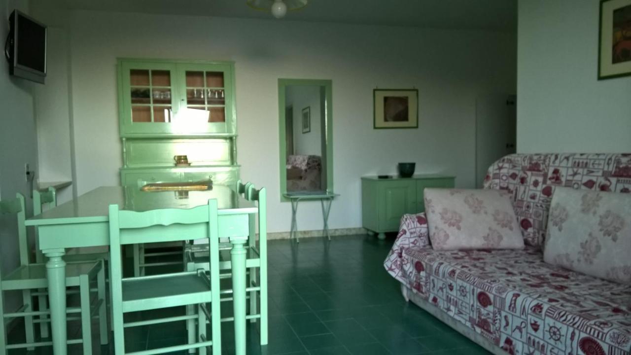 Appartamento In Villa Fortunata Terra Marina Serra Ngoại thất bức ảnh